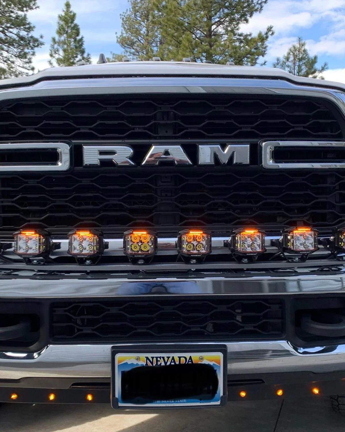 V-MAX Series | 4 Inch 92W 8960LM Spot Beam Side Shooter LED Square Pod Lights with Amber DRL - Image 2