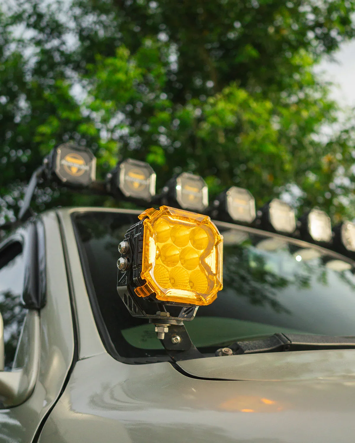 CUBE-Z Series 4 Inch Combo LED Pod Lights Off Road Lights with White DRL & Amber Turn Signal Lights - Image 3